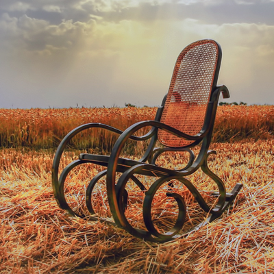 Sillas restauradas en Mersema